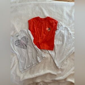 Girls Set of 3 t shirts size small 6 7